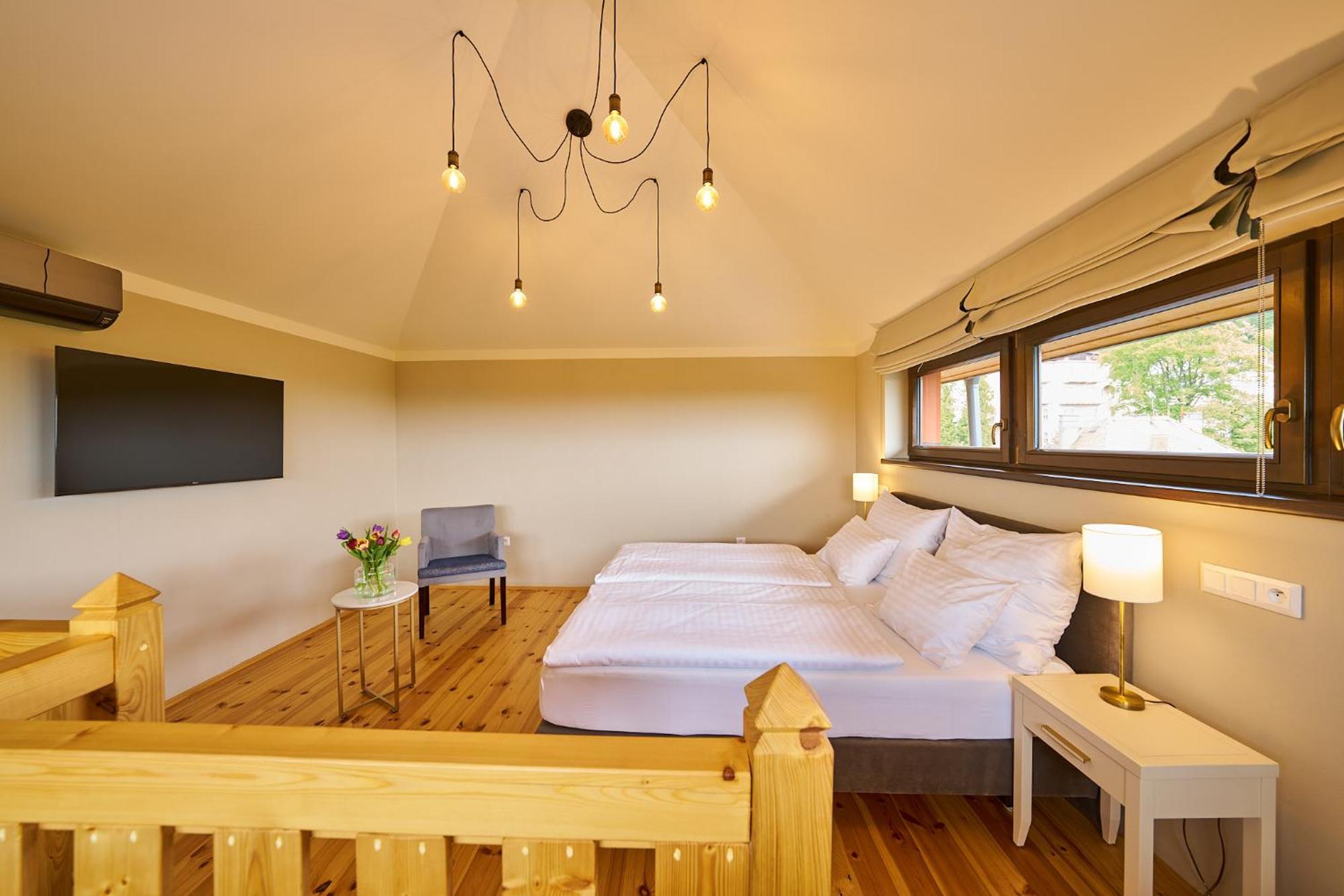 Wellness Hotel Queens Marianske Lazne Luaran gambar
