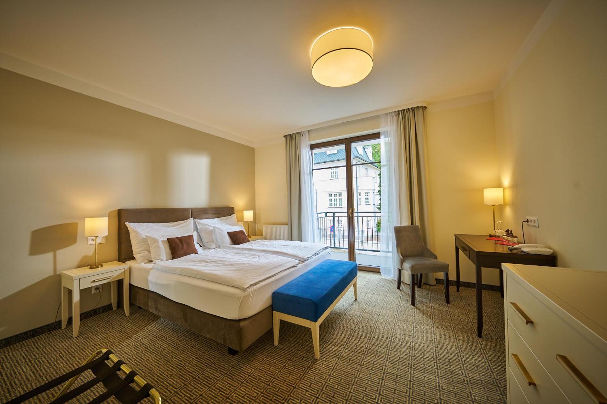 Wellness Hotel Queens Marianske Lazne Luaran gambar