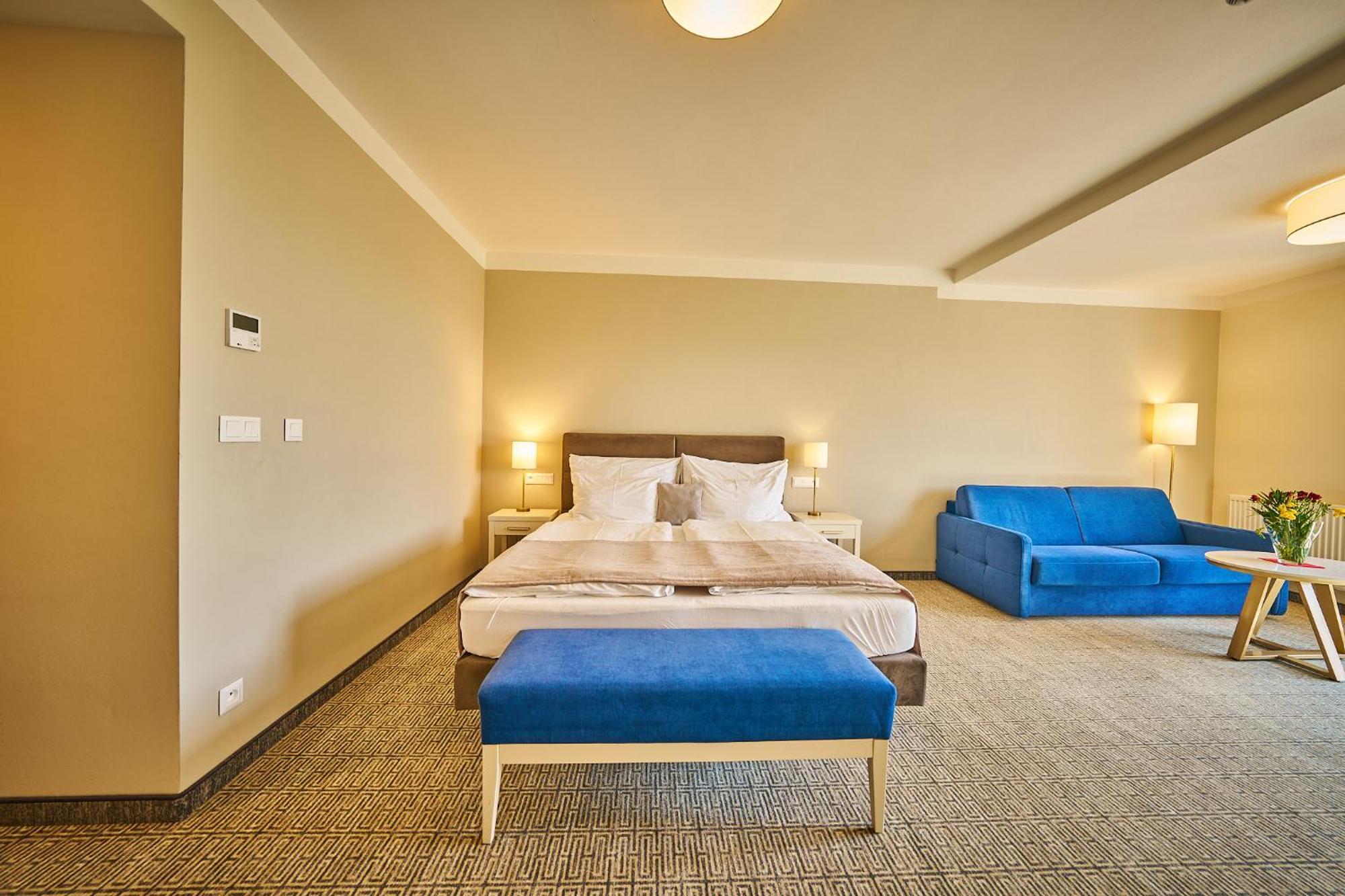 Wellness Hotel Queens Marianske Lazne Luaran gambar