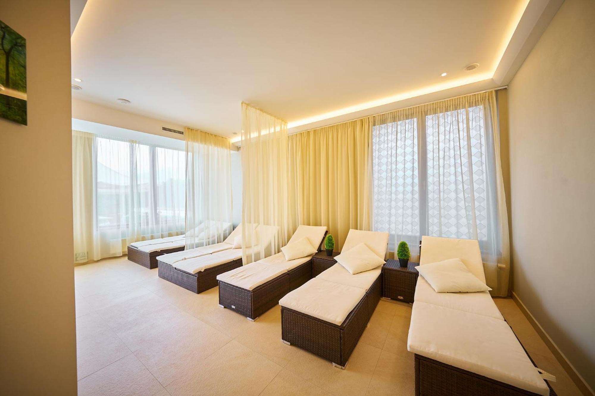 Wellness Hotel Queens Marianske Lazne Luaran gambar
